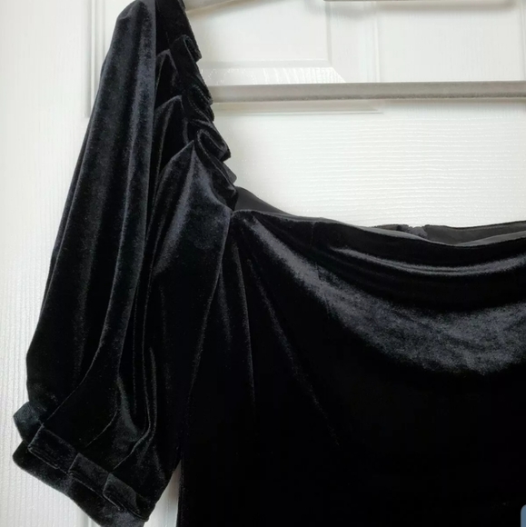 NWT Antonio melani lana velvet black blouse size 4 - Picture 5 of 8